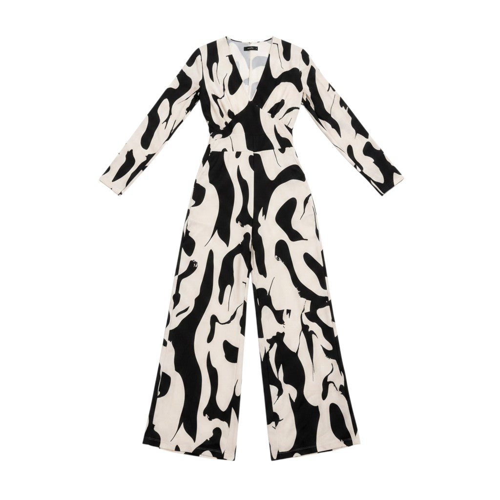 Angie Style Boutique black and white abstract print two-piece set with long sleeves and wide-leg trousers